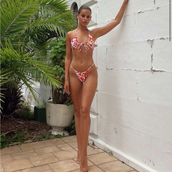 Princess Polly Other - ‼️SALE‼️Princess Polly floral bikini bottom